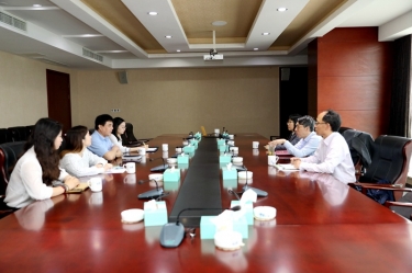 平湖市关工委主任邱其良莅临8868体育官网登录入口调研下一代工作