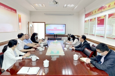 平湖市政协主席何健莅临8868体育官网登录入口全资子公司平湖景包调研走访