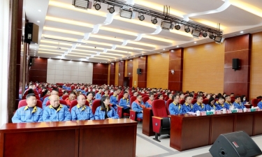 农历新年第一会 | 8868体育官网登录入口2022年度总结表彰暨2023年冲刺奋进大会隆重召开