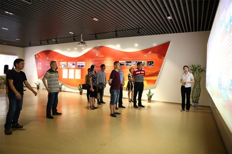 中法集团领导来8868体育官网登录入口交流党建工作